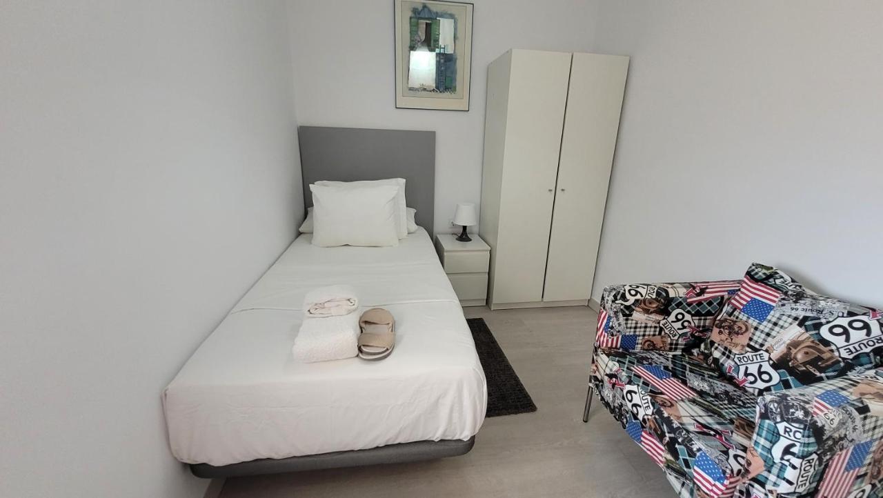 Apartaments B O D Collblanc L'Hospitalet de Llobregat Exterior foto