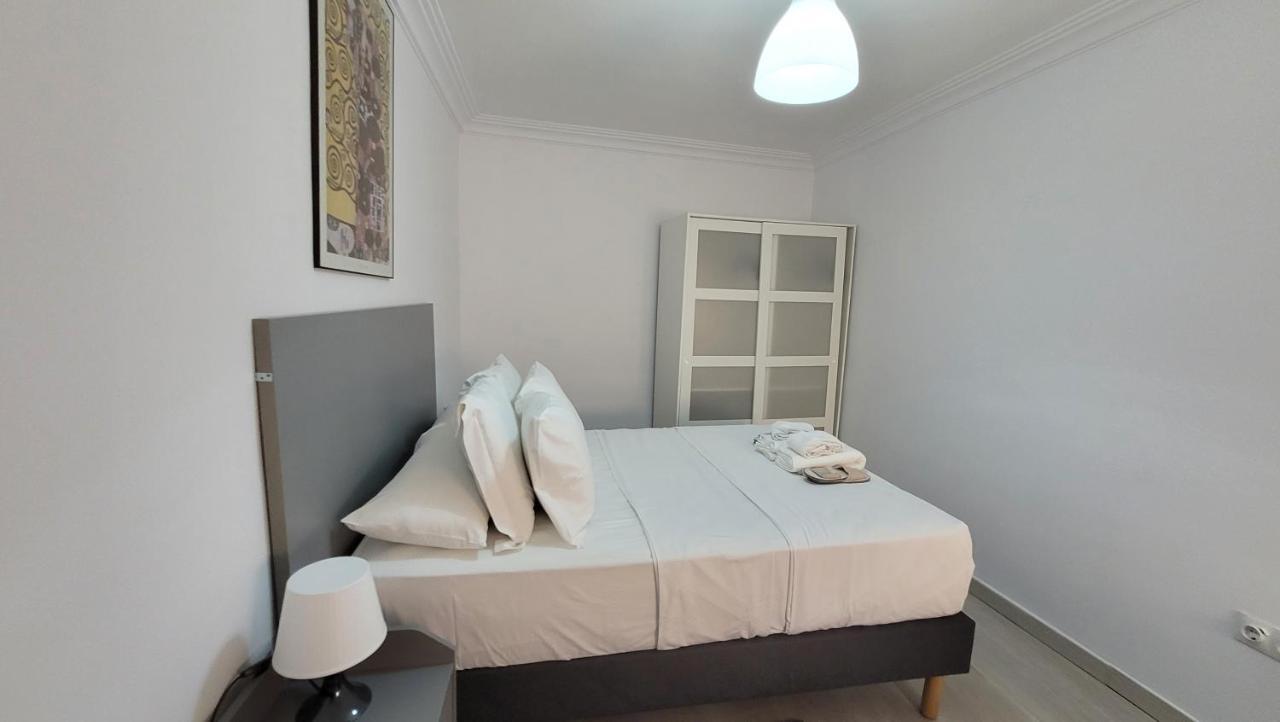 Apartaments B O D Collblanc L'Hospitalet de Llobregat Exterior foto